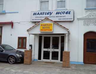 Luar Bangunan 2 Hartley Hotel