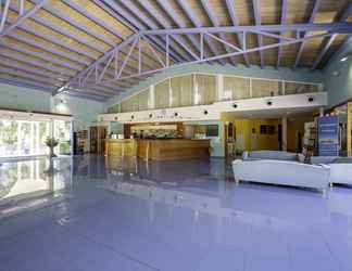 Lobby 2 Aparthotel Vacances Menorca Blanc Palace