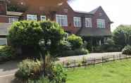 Exterior 3 Barons Court Hotel