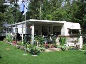 Exterior 4 Jell-E-Bean Campground and Trailers