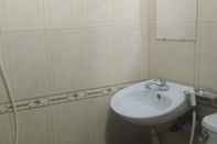 Phòng tắm bên trong Nam Phuong Hostel