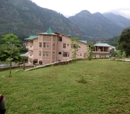 Exterior 4 Snow Touch Resort (Shri Nath Group)