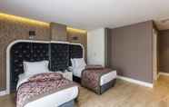 Phòng ngủ 3 Dencity Hotel