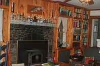 Lobi Whiteface Farm Adirondack Bed and Breakfast