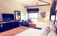 Kamar Tidur 7 Warehouse Hotel