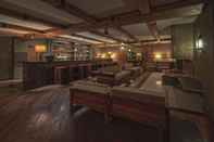 Bar, Kafe dan Lounge Sanctum Inle Resort