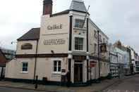 Exterior The George Inn