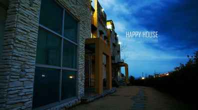 Luar Bangunan 4 Happy House