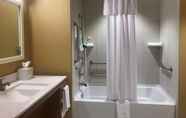 In-room Bathroom 3 Home2 Suites by Hilton Fort Smith AR