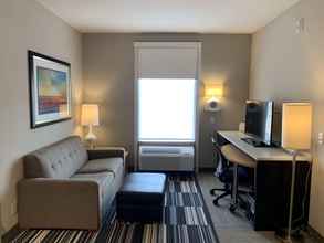 Bedroom 4 Home2 Suites by Hilton Fort Smith AR