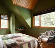 Bedroom 5 Nipika Mountain Resort