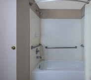 In-room Bathroom 5 Baymont Inn and Suites Douglasville Atlanta