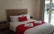 Kamar Tidur 3 Huskisson Beach B&B