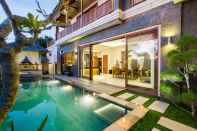 Kolam Renang Villa DK - Bali