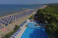 Swimming Pool Hotel Gabbiano Beach