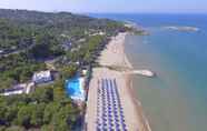 Nearby View and Attractions 7 Hotel Gabbiano Beach