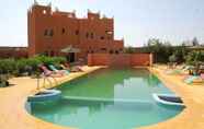 Swimming Pool 5 Well Center Riad Auberge Assounfou