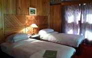 Bedroom 6 Olathang Hotel