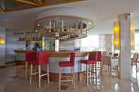 Bar, Cafe and Lounge Hotel Seth Santo Tomas