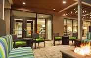 Lobi 4 Home2 Suites by Hilton Champaign/Urbana