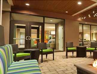 Lobi 2 Home2 Suites by Hilton Champaign/Urbana