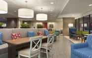 Lobi 2 Home2 Suites by Hilton Champaign/Urbana