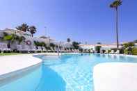 Swimming Pool Hotel Roquetas Beach