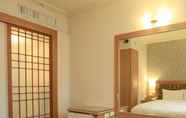 Kamar Tidur 5 Good Life Hotel