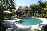 Swimming Pool Rumah Kita