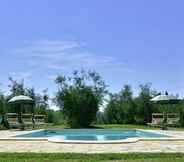 Swimming Pool 7 Villa Buonaparte