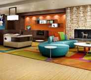 Lobi 5 Fairfield Inn & Suites by Marriott Niagara Falls