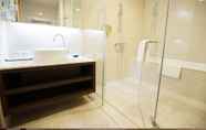 Toilet Kamar 7 Best Hotel