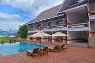 Swimming Pool Ananta Inlay Resort