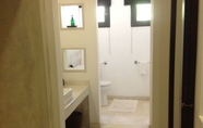 Toilet Kamar 7 WB Villa