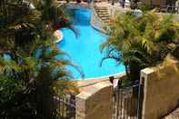 Swimming Pool Mandurah Apartment at Silver Sands Resort