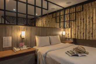 Bedroom 4 Shanghai Hotel