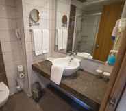 In-room Bathroom 4 Annabella Diamond Hotel & Spa - All Inclusive