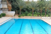 Swimming Pool Bourj Al Fidar