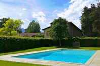 Swimming Pool Le 5 Frecce