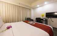 Kamar Tidur 5 Forward Suites I