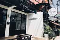 Bangunan Enjoy's Beach House & Cafe'
