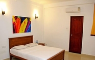 Kamar Tidur 6 Roy Villa Beach Hotel