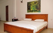 Kamar Tidur 2 Roy Villa Beach Hotel