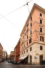 Exterior 4 Ecce Roma Suites