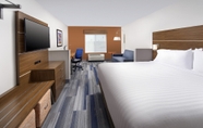 Phòng ngủ 2 Holiday Inn Express & Suites New Braunfels, an IHG Hotel