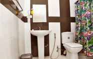 Toilet Kamar 7 Aaranya Residencies