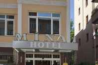 Exterior Mina 1 Hotel