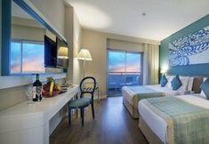 침실 6 Seashell Resort & Spa