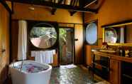 Toilet Kamar 2 Inle Princess Resort