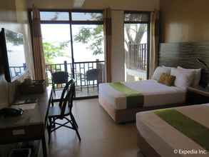 Kamar Tidur 4 Aiyanar Beach and Dive Resort